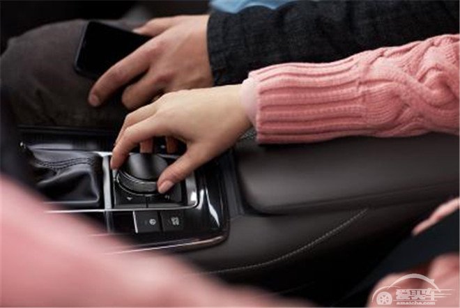 轿跑质感，行旅空间，MAZDA CX-30解锁精致拥车生活