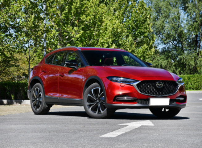  长安马自达CX4与CX30师出同门，哪款是性价比高的汽车？ 