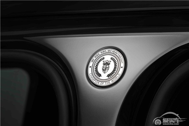 尊崇备至 路虎揽胜SVA巅峰创世加长版定制车型