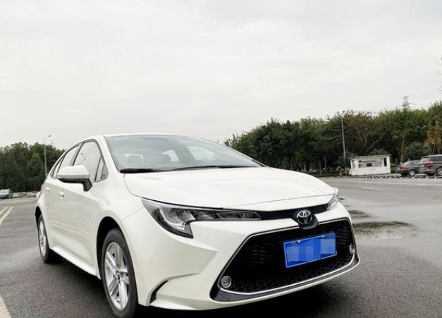  丰田雷凌1.2T，可圈可点，不再中庸 