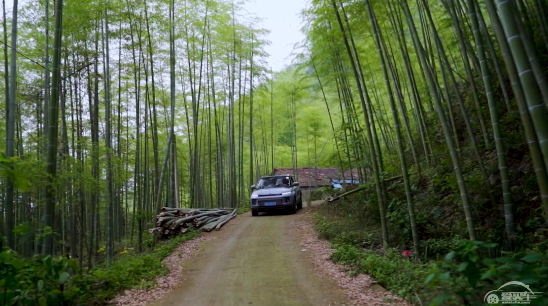 1.5T+轻混，不到13万的吉利ICON到底是否值得买？