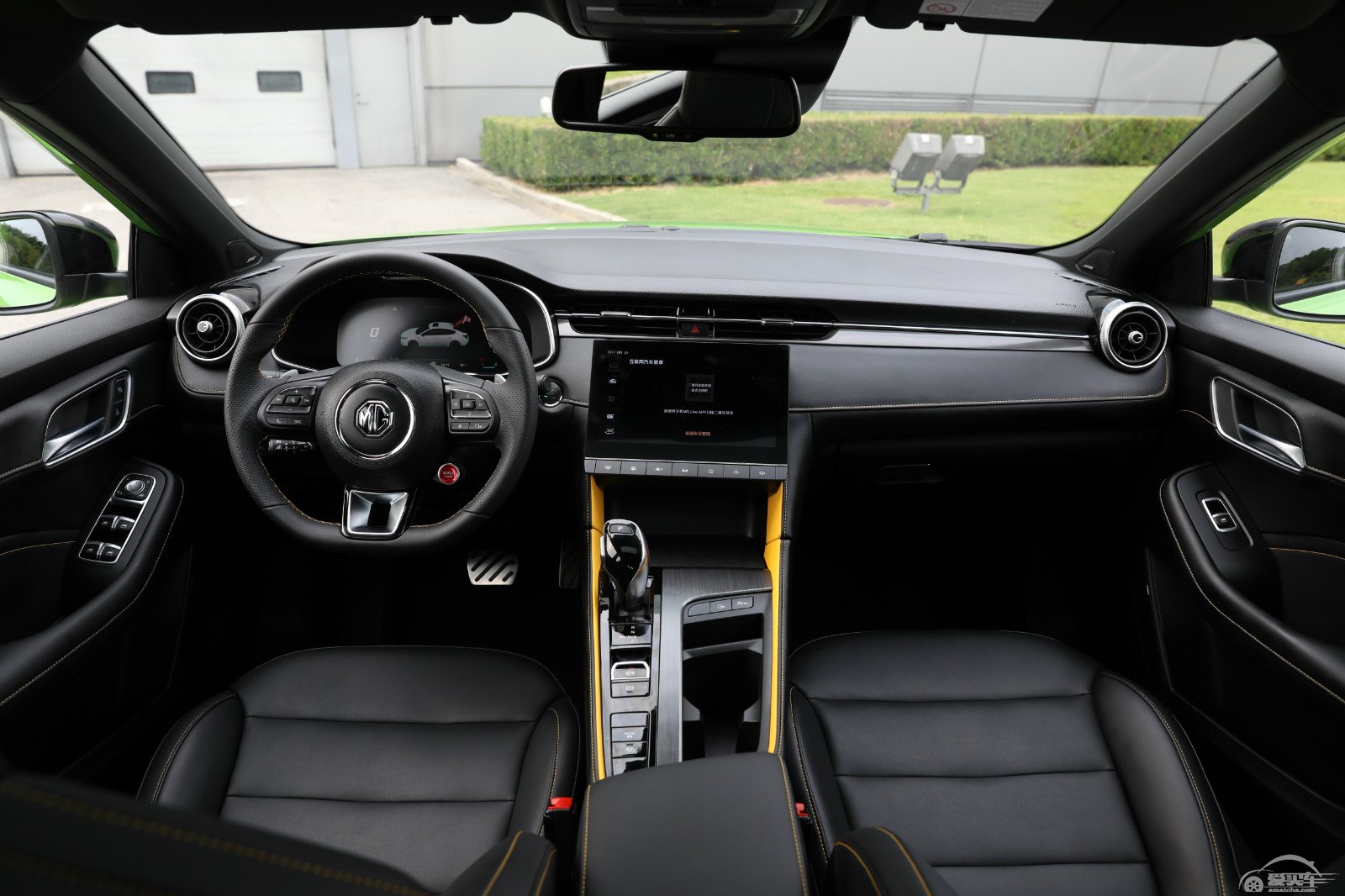 为“后浪”们而生 第三代名爵6实车曝光