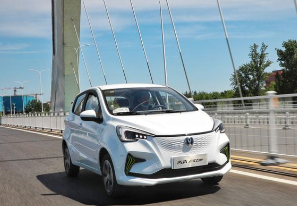  车市谈|顶配也不过8万元，这几款萌宠车型小朋友都喜欢 