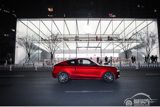 百公里加速6.9S，60秒高效除雾，零跑S01十万元起步