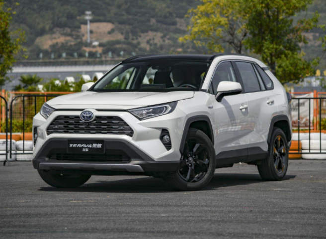  路况差，经常走山路，想要买台靠谱四驱SUV怎么选？ 