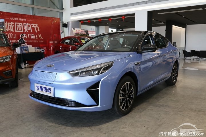 细节出众适合家用，到店实拍江淮iC5