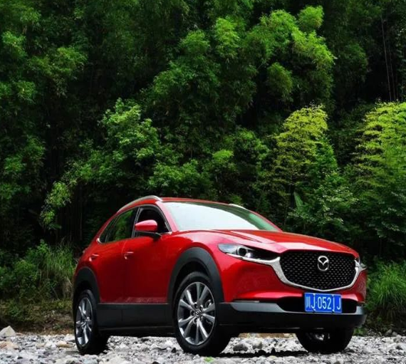 CX-30，一款打动南山弯道王的车