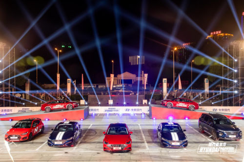  与第十代索纳塔一同姗姗来迟的北京现代“线上平台”能否后来居上? 