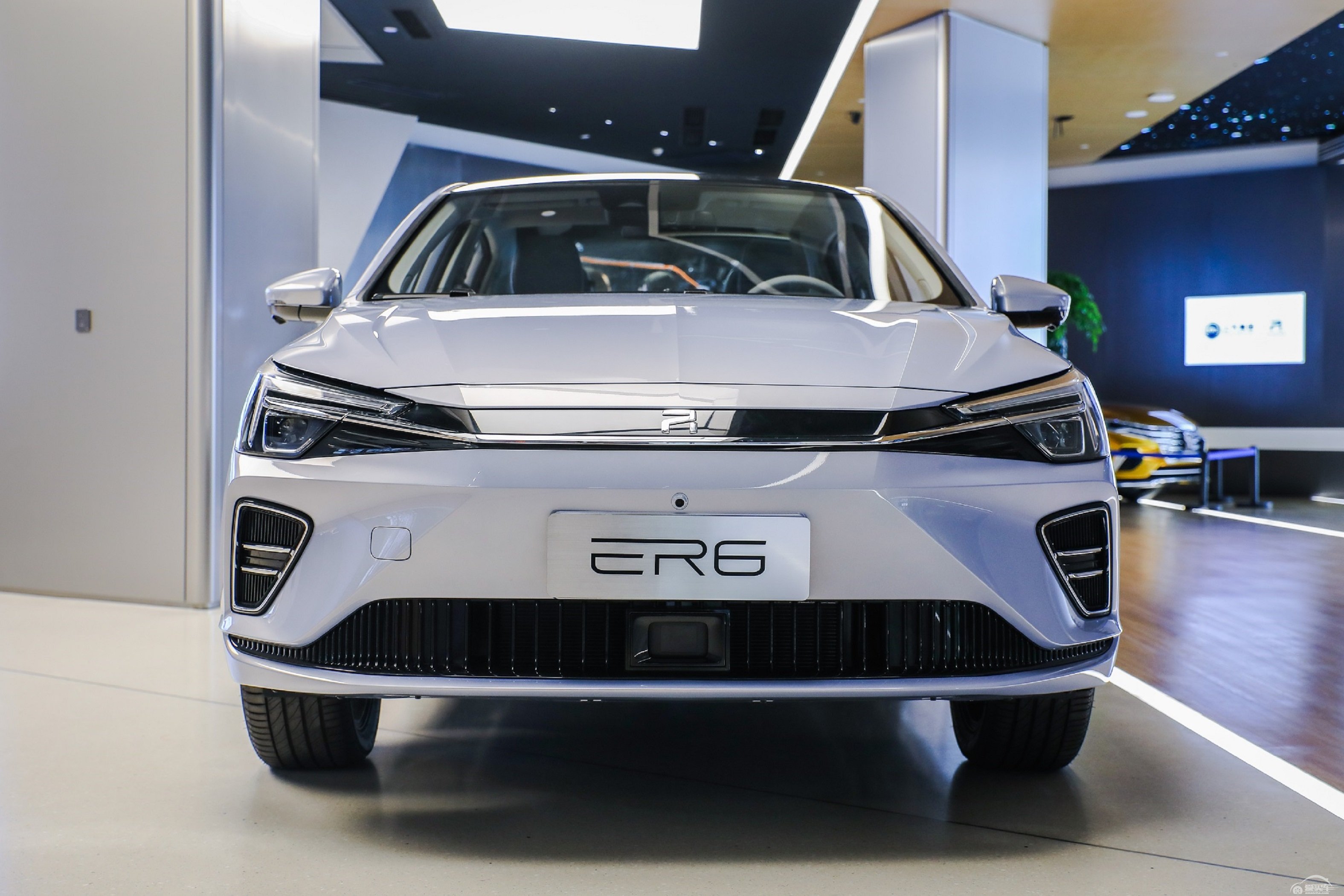 纯电轿车的核心技术在哪里？这款车给你标准答案！