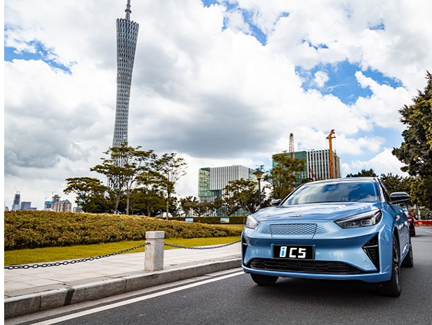 智能配置惊喜十足，续航领先同级竞品，江淮i