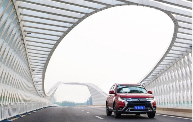 开上2020款欧蓝德，一家三口去发现生活最原本的