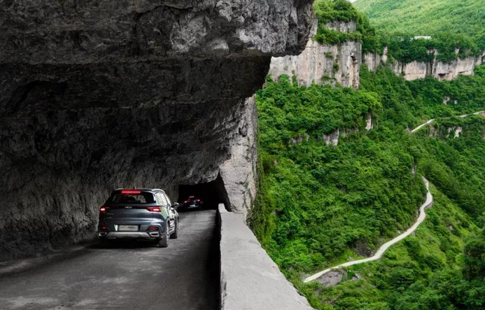 试驾全新一代瑞虎8：能成为“奶爸神车”吗？