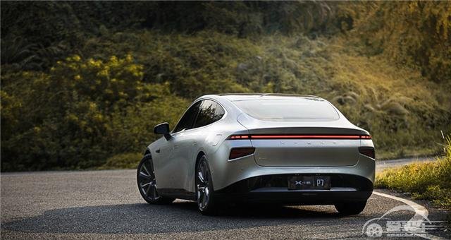 比亚迪汉即将上市，PK长续航小鹏P7，特斯拉：我太难了