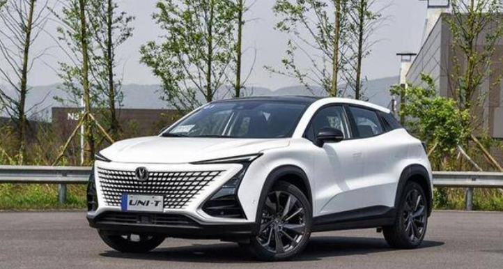 三款高颜值紧凑级SUV，动力不俗，最低只要10.3