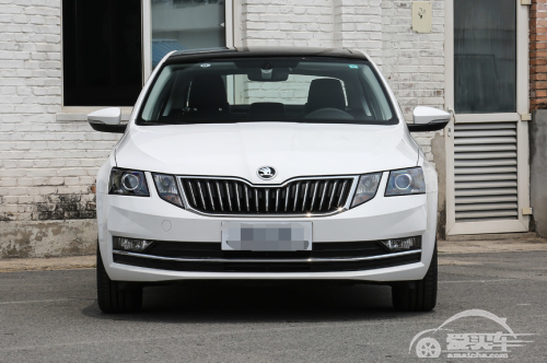 斯柯达明锐掀背家轿，自带豪车血统，十万元就能拿下