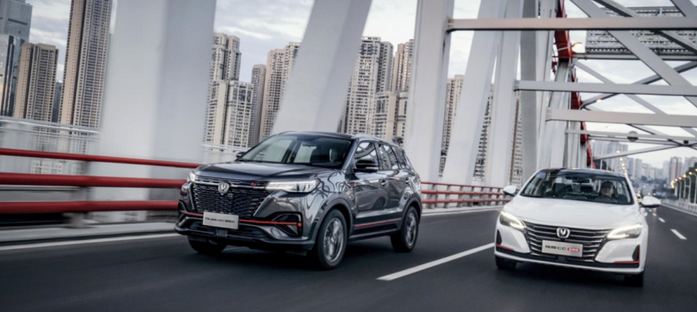 山城试驾蓝鲸双雄｜换上“强心脏”后，巴适得