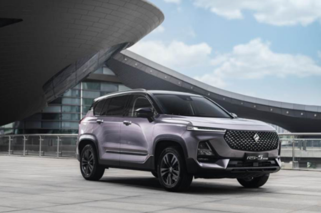 新宝骏RS-5油耗高不高？CVT给力，车主猛踩8个油