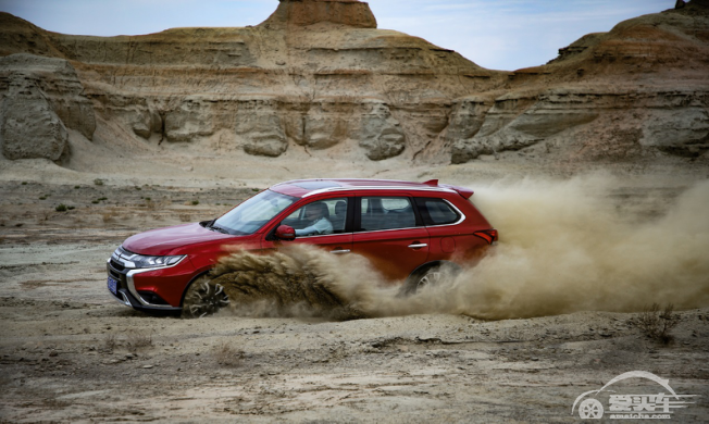 驰骋戈壁，瞭望星空，这样的奇幻之旅你想体验吗？