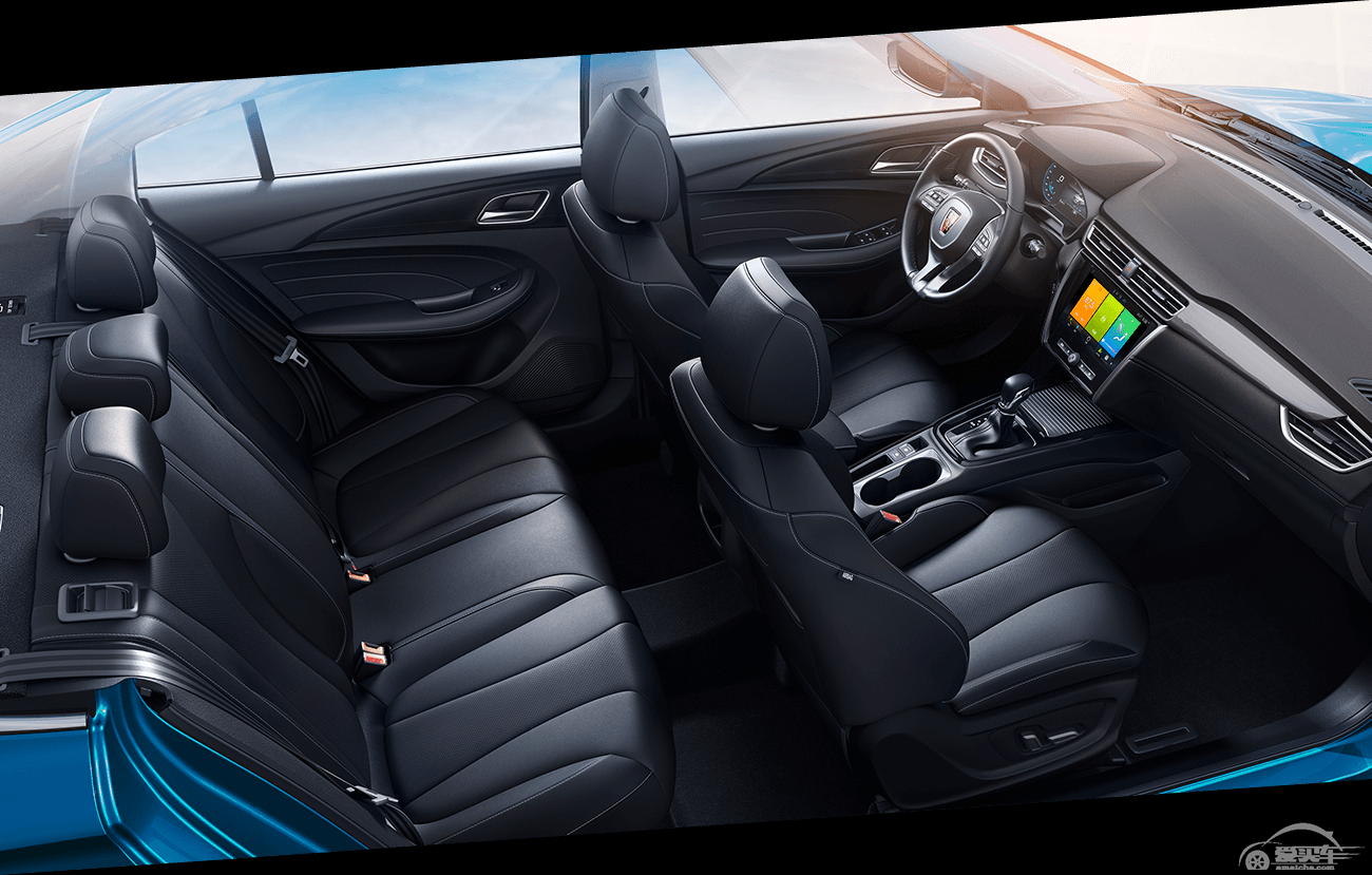 还不知道A级轿车买谁好？来看看吉利帝豪对比荣威i5 应该怎么选