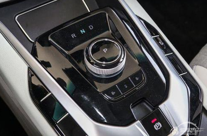 热销纯电家用驾车试驾，北汽新能源EU5畅享美好用车生活