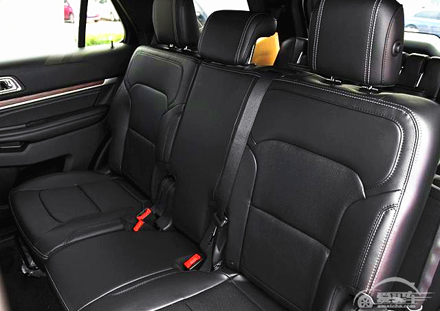 探秘境 | 载着全家自驾游，和福特探险者一同感悟“向上价值”