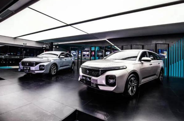 新宝骏RC-5W上市，同样亲民的旅行车还有它们，最