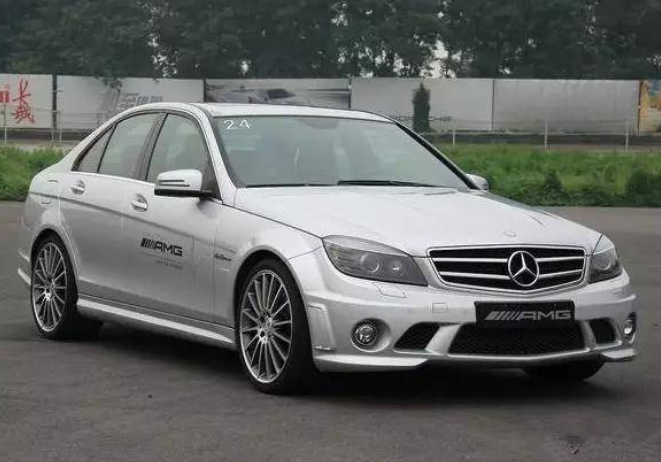  个个都是绝唱，BBA旗下的经典大自吸性能车，你都开过哪款？ 