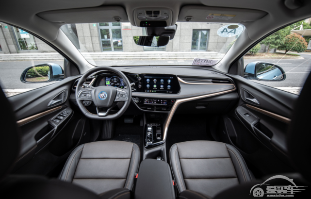 试驾丨单踏板模式+一键增强动能回收，微蓝7真的不用踩刹车？