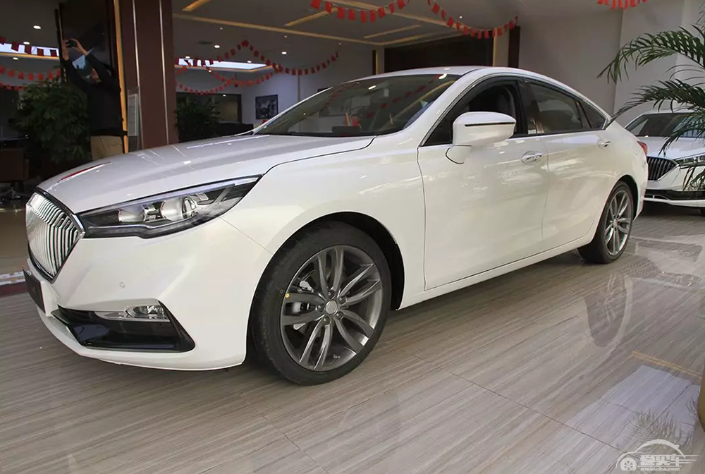 15万价位自主轿车代表作？对比推荐博瑞、红旗H5、传祺GA6