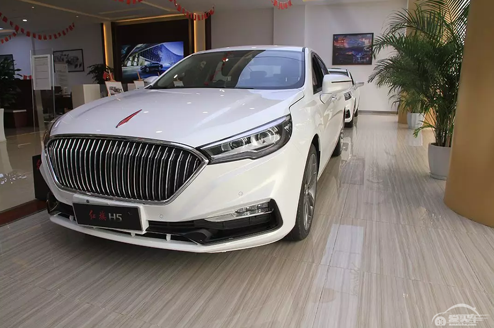 15万价位自主轿车代表作？对比推荐博瑞、红旗H5、传祺GA6