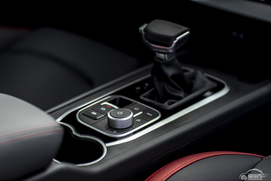 90后首购SUV怎么选，炫界给你最优解