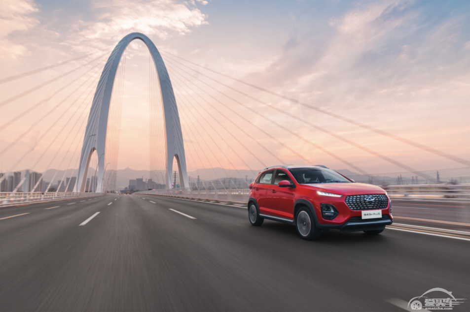 5万元级全系标配ESP 瑞虎3x PLUS正式下线工厂