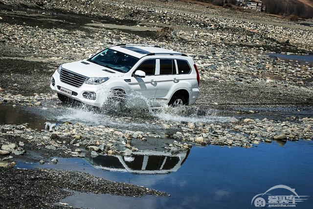 想要自驾川藏线，开什么车最合适？这一点最关键！