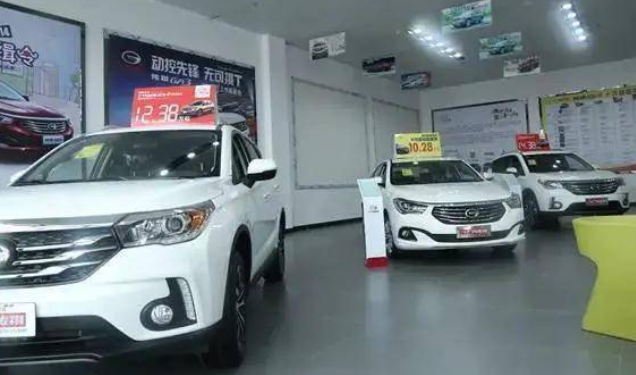  谁在“杀死”经销商？ 