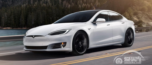 与特斯拉一样的智能好用，新宝骏E300成为城市出行潮流