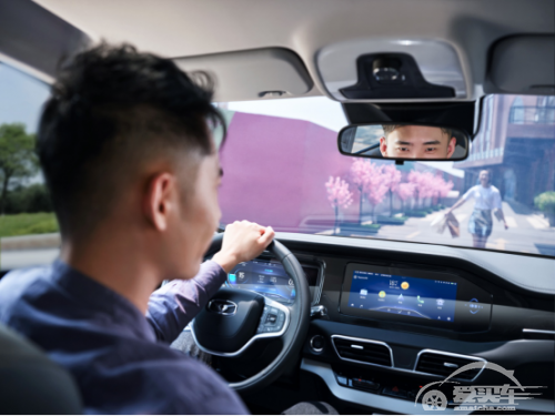 凯翼炫界守护你的每次安全出行