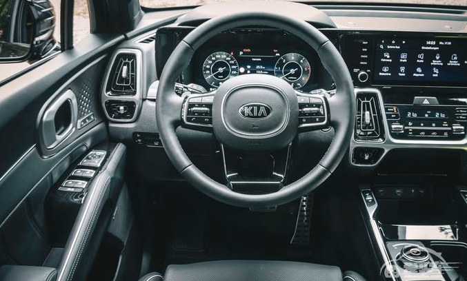 加高版起亚K5，轴距2815超汉兰达，预定最帅中型SUV？