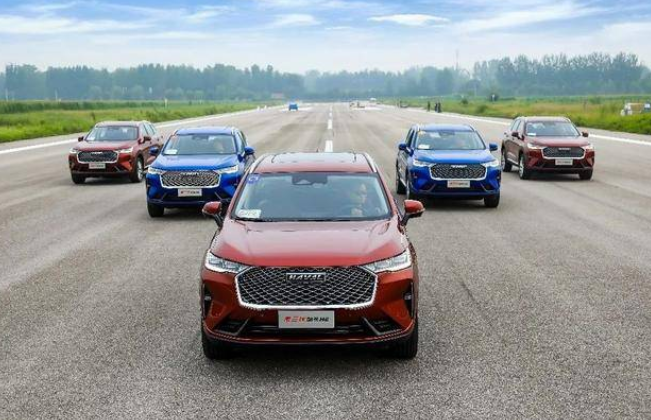  前两代车型“神车”光环耀眼，第三代哈弗H6能否续写传奇？ 