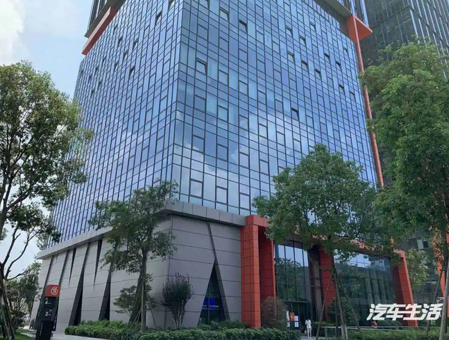  宝马即时出行刚败走成都，奔驰耀出行又来了，能撑多久？ 