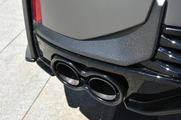  比思域“铁粉”还多的运动轿车 5.9S破百 11.38万起 