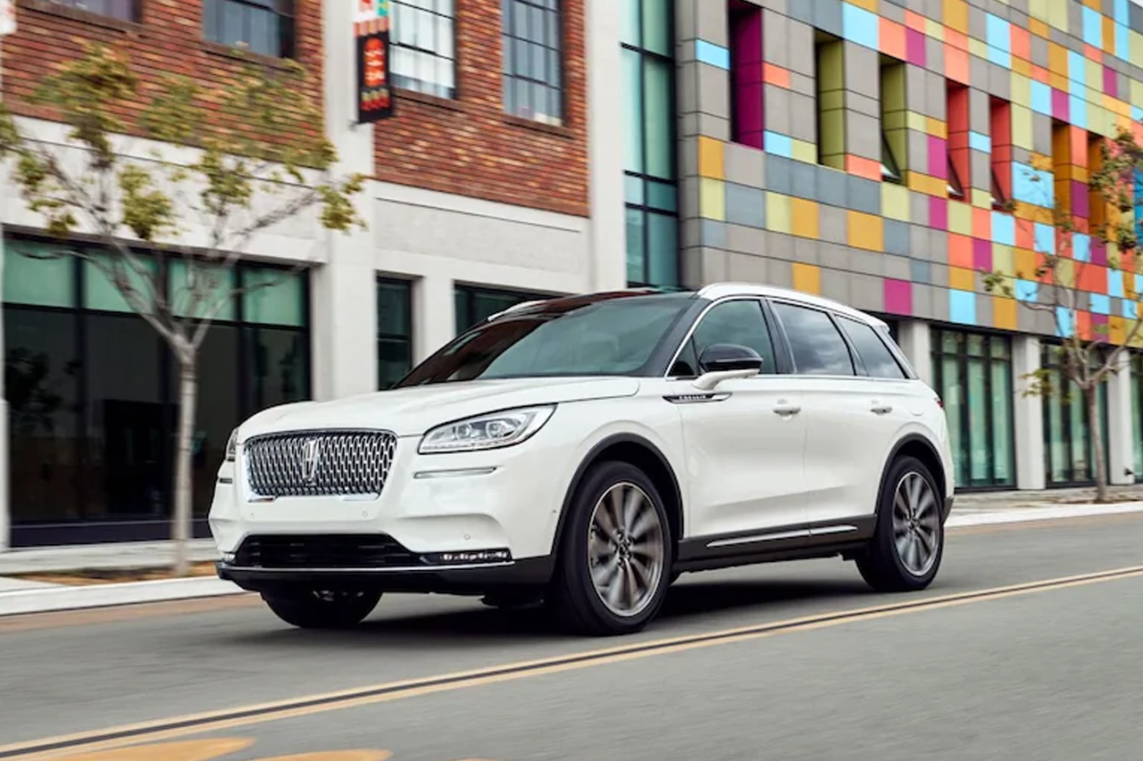  想花最少的钱买最优的配置？在这几款车中选，入门就是高配 