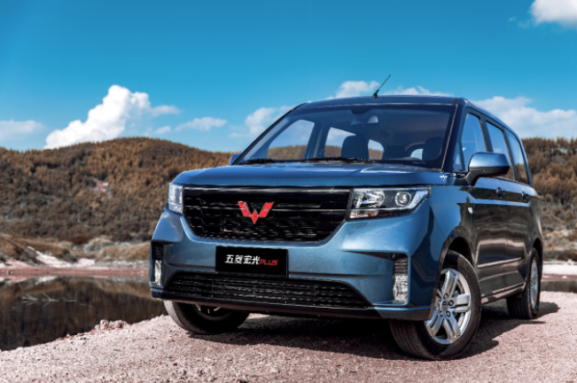 上汽通用五菱8月销量突破14,8000辆，高居民族汽车