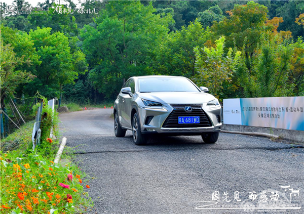 嘻哈车|LEXUS雷克萨斯6感沉浸式体验电全系/智•混动车型试驾会