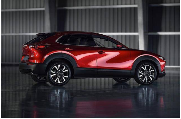  马自达CX-30 对比领克06，15万买谁更合适？ 