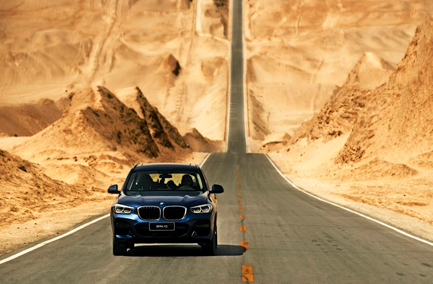  纵戈壁，逐星河 2020 BMW X3体验季展担当本色 