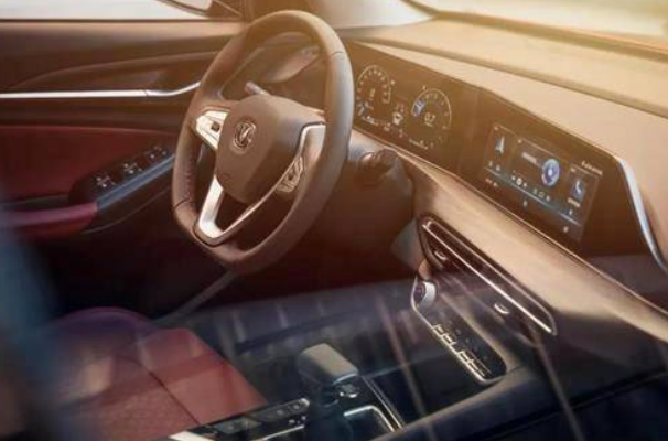  拉风与潇洒，无须高昂代价｜盘点10万元左右高“颜值”车型 