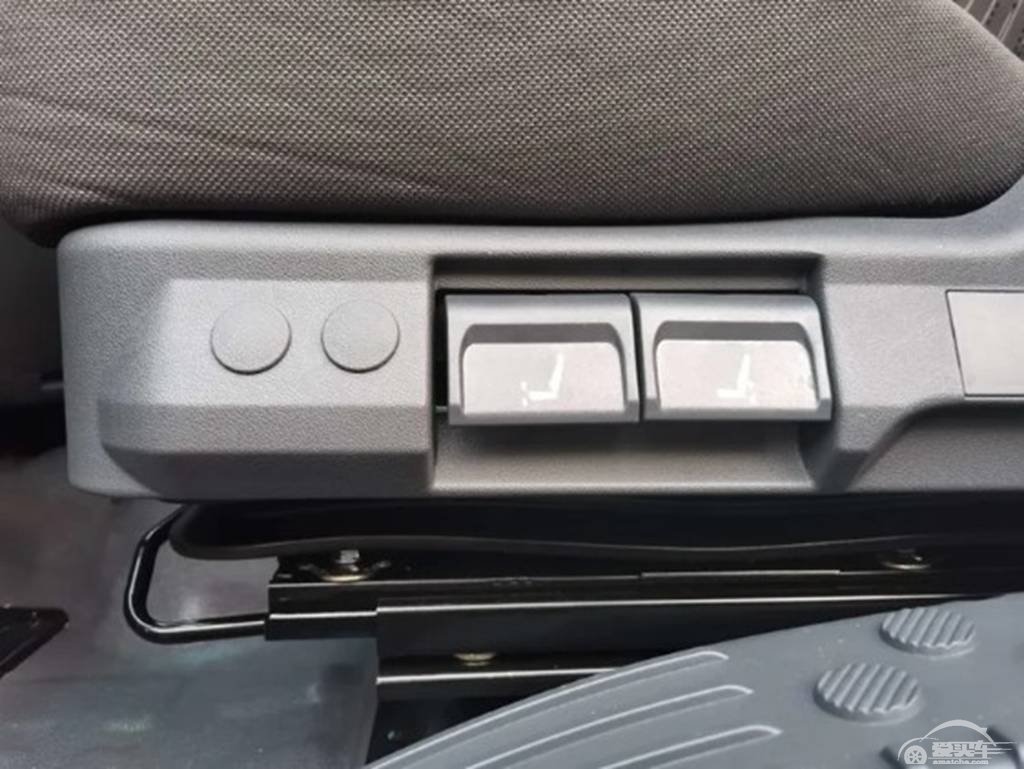 仅凭一张照片卖出112辆，这款年轻中卡为何如此“豪横”？