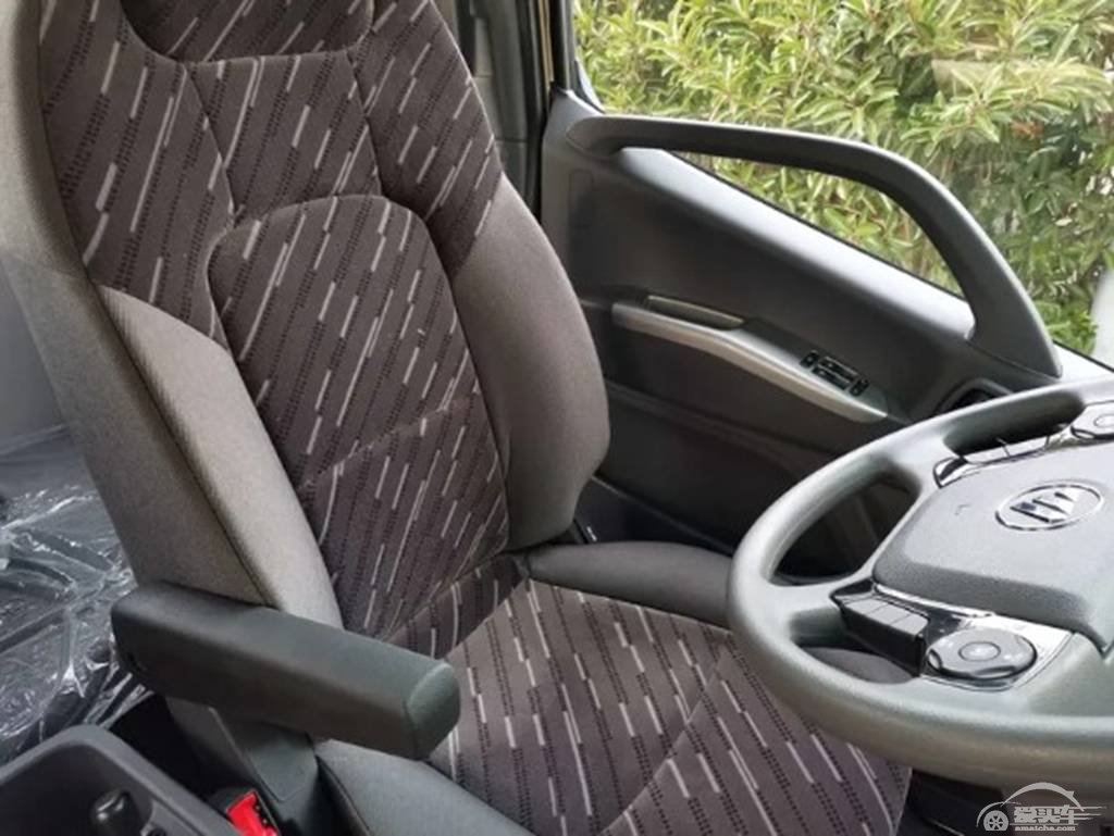 仅凭一张照片卖出112辆，这款年轻中卡为何如此“豪横”？