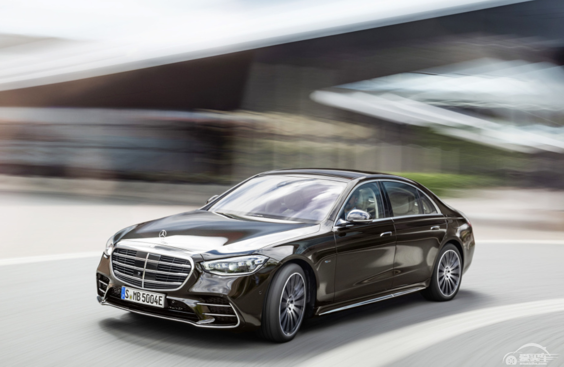 被科技感“绑架”了的新一代奔驰S级，你还会买单吗？
