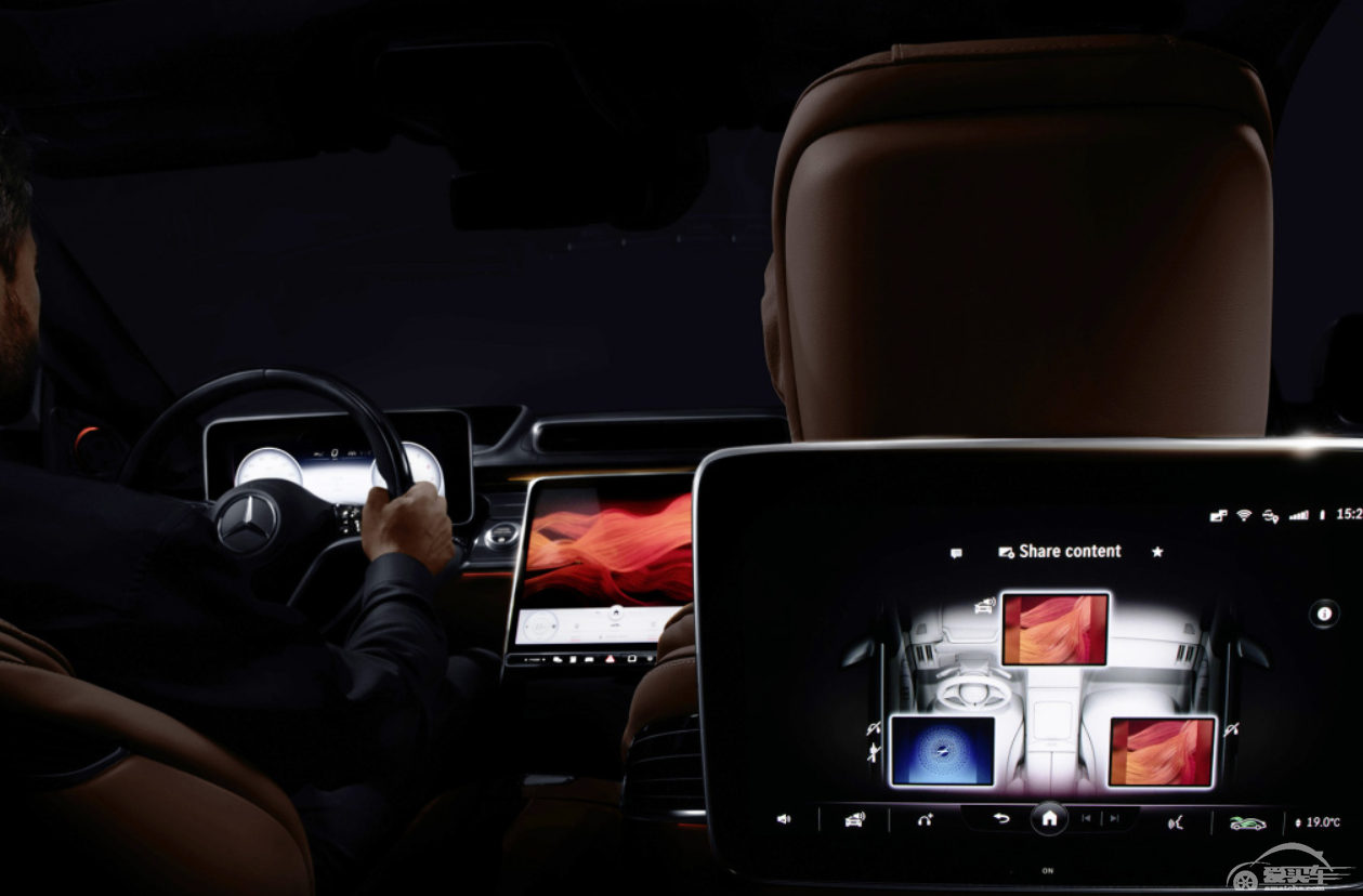 被科技感“绑架”了的新一代奔驰S级，你还会买单吗？